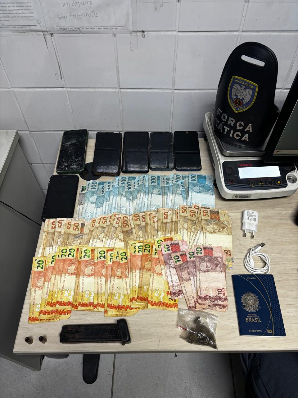 MATERIAL APREENDIDO (2)